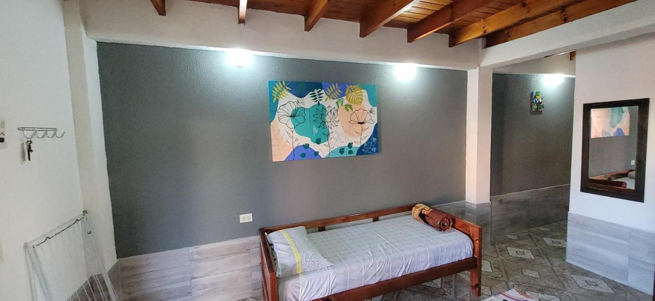 Alojamiento El Jilguero Puerto Iguazú Exterior foto