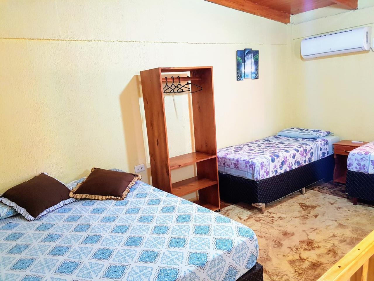 Alojamiento El Jilguero Puerto Iguazú Exterior foto